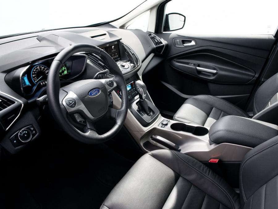  Ford C-Max Hybrid 2012 года  (фото 20 из 25)